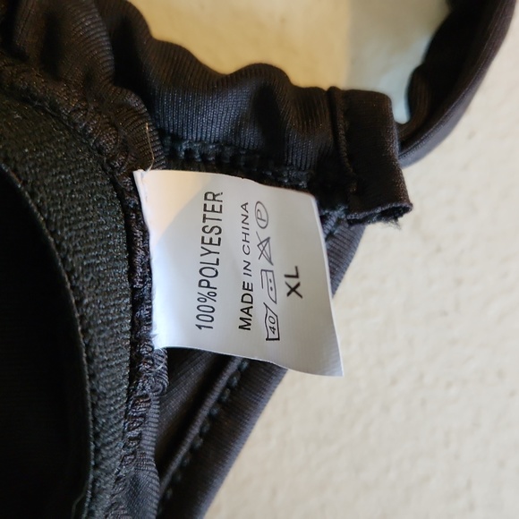 Top - Picture 3 of 3